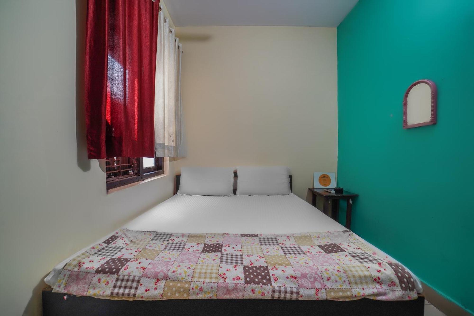 Spot On Komfort Guest House Rudrapur Exterior photo
